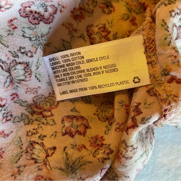 Xhilaration Floral Spaghetti Strap Pink Flutter Sundress - Size Medium - Picture 11 of 11